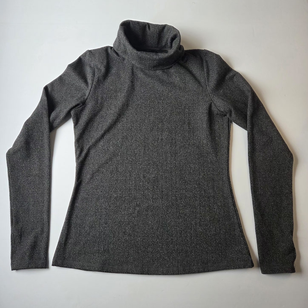 Kyodan Outdoor Fitted Turtleneck Gray Herringbone Womens Small ~17in P2P